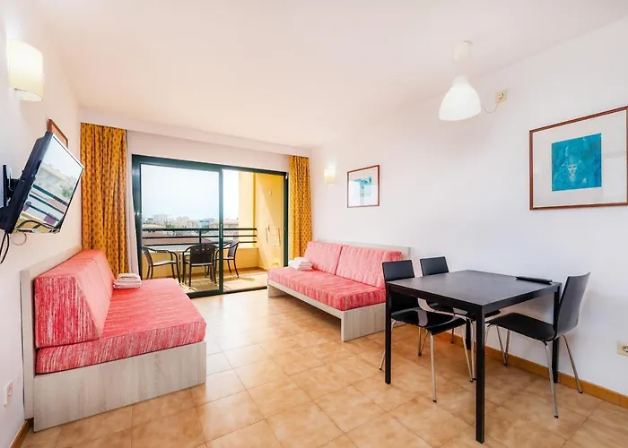 Apto Con Terraza 403
