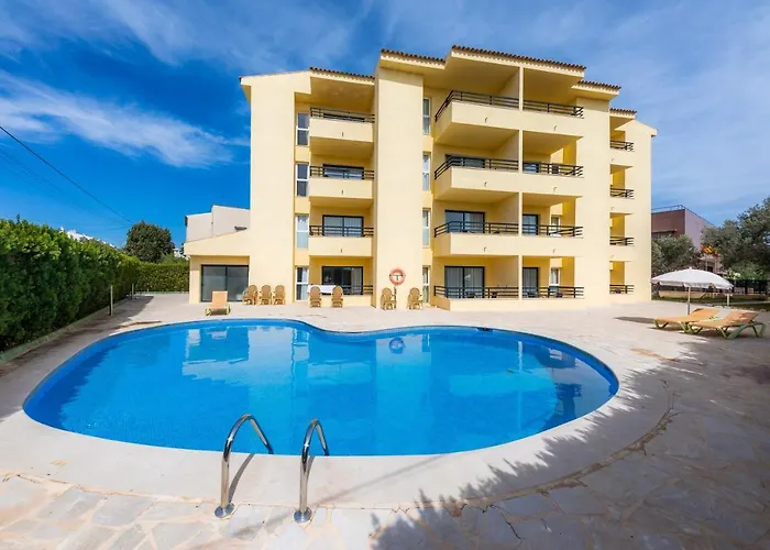 Apto Con Terraza 403